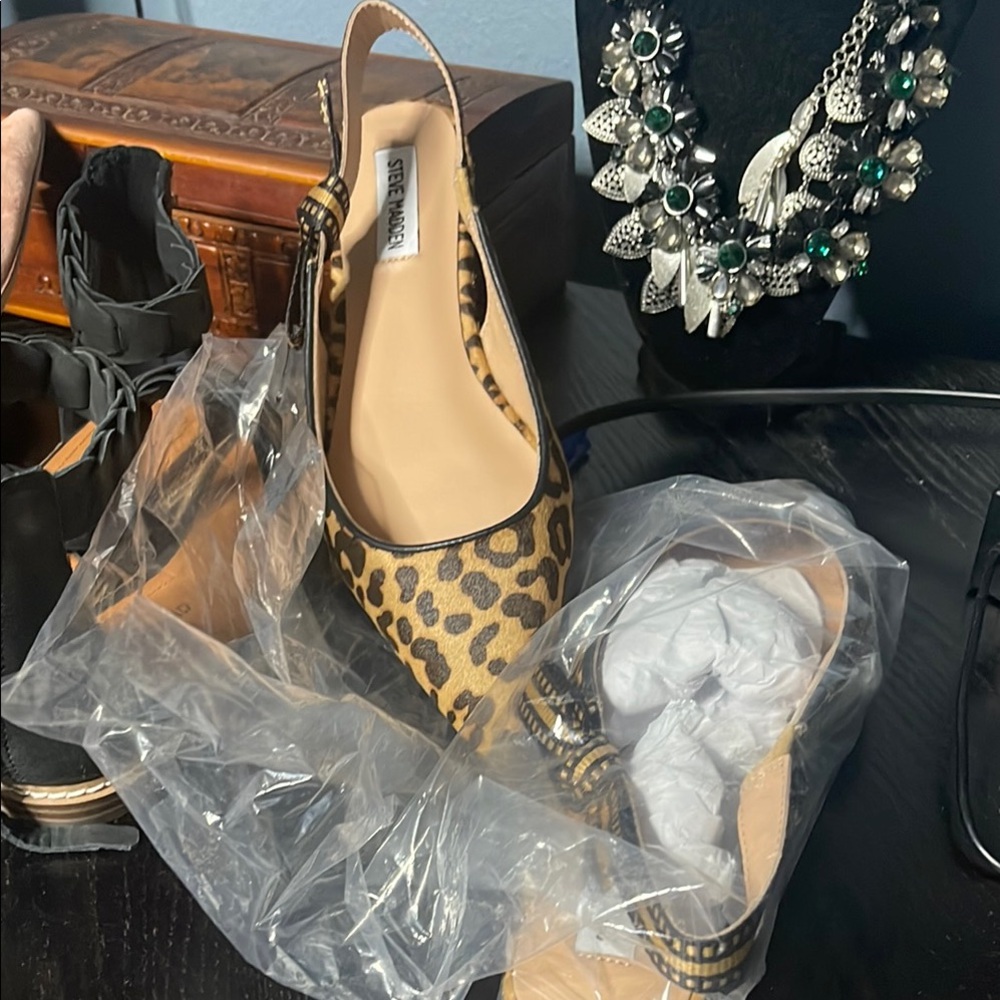 Steve Madden Leopard 🐆 Sling
